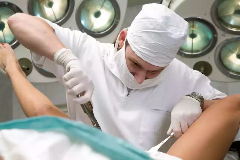 Chirurgischer Schwangerschaftsabbruch im Überblick: Ein Überblick Panda.Healthcare